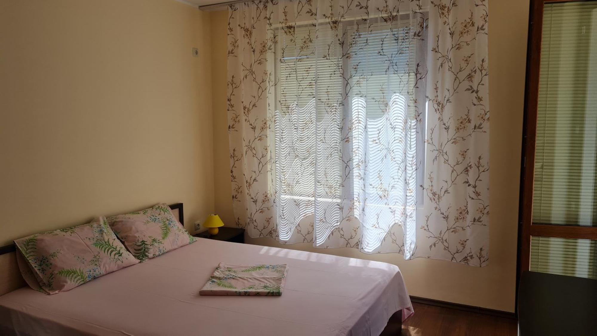 Apartment Lazur By The Sea Равда Экстерьер фото